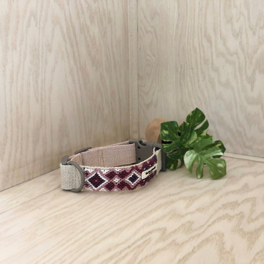 TSUBAKI | Natural Hemp Dog Collar